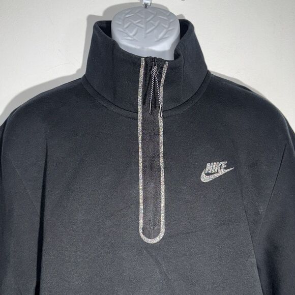 Nike Sportswear Tech Fleece Black 1/2 - Zip Pullover Sweatshirt  Men X-Large - Picture 3 of 9